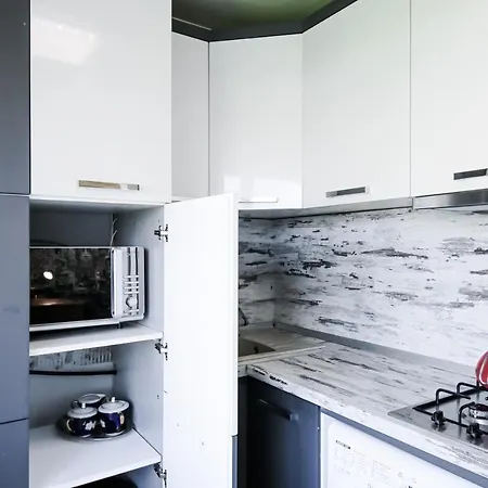 Apartment 2к на бульварі лесі українки, поруч з метро печерська.